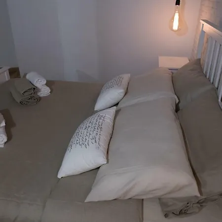 Qui Ed Ora,guest House. Holiday home