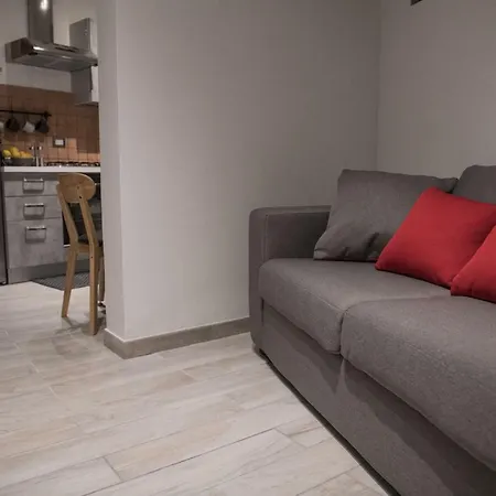 Qui Ed Ora,guest House. Holiday home Noto