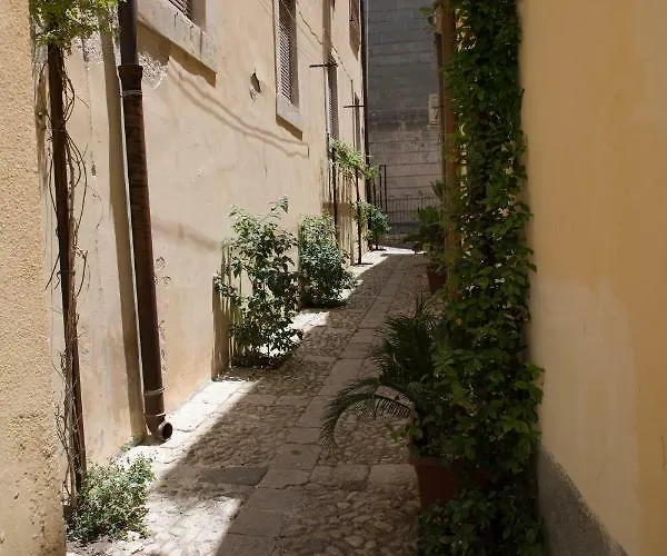 Qui Ed Ora,guest House. *